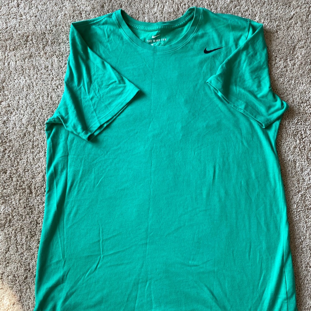 Men’s Dry Fit workout tee